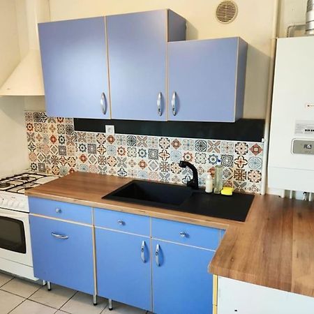 Appartement 76M2 Lumineux Centre Ville Garage Prive 3Ieme Etage Sans Ascenseur Fougeres Bagian luar foto